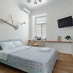 Scandi Odessza